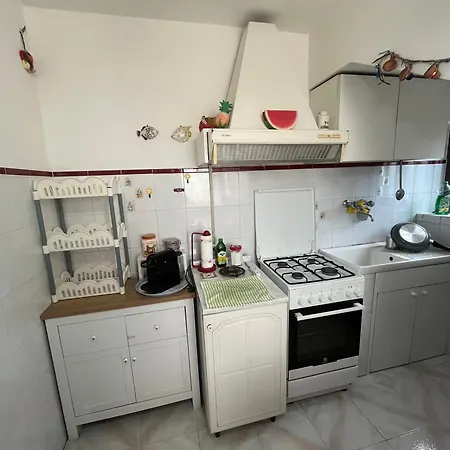 Intera Casa Con Giardino, Vista Mare E Montagna *
